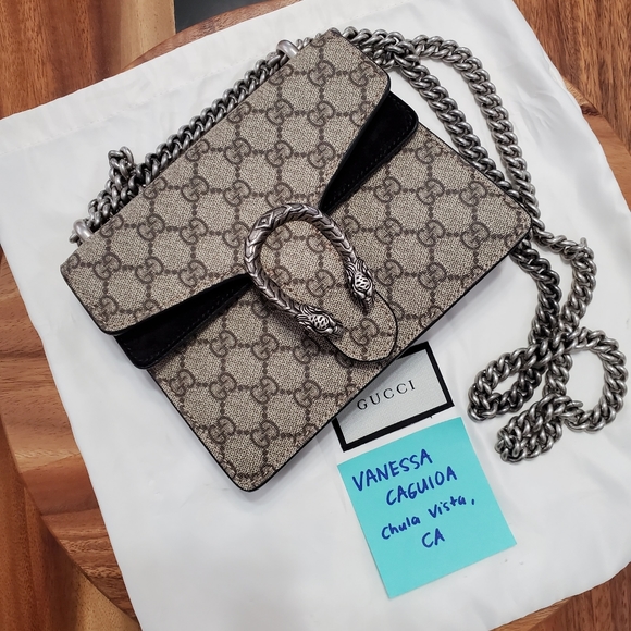 Gucci Handbags - Authentic Dionysus Gucci Supreme Mini Bag